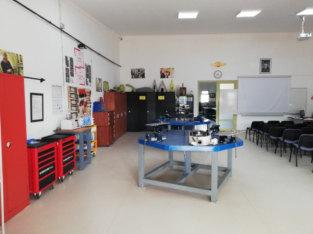 maltepe university aircraft technologies lab (6)